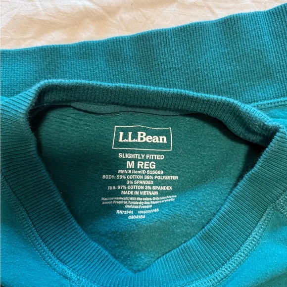 LL Bean NP Crewneck - Picture 4 of 5